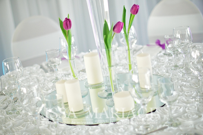 decoratiuni nunta cu laumanari si lalele