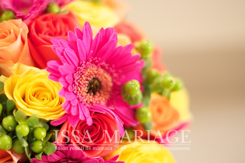 buchet mireasa cu gerbera roz