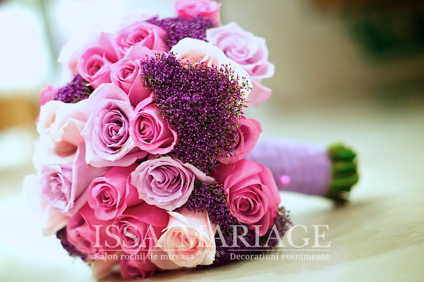 buchet cununie mov violet
