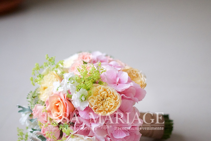 buchet mireasa issamariage