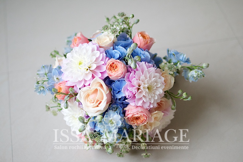 buchet mireasa albastru issamariage