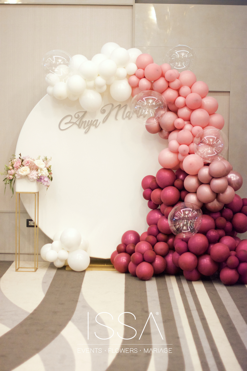 deor photo corner din baloane si cerc personalizat