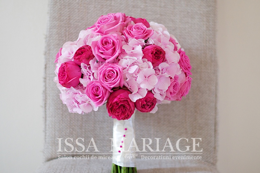 buchet mireasa roz trandafiri si hortensia