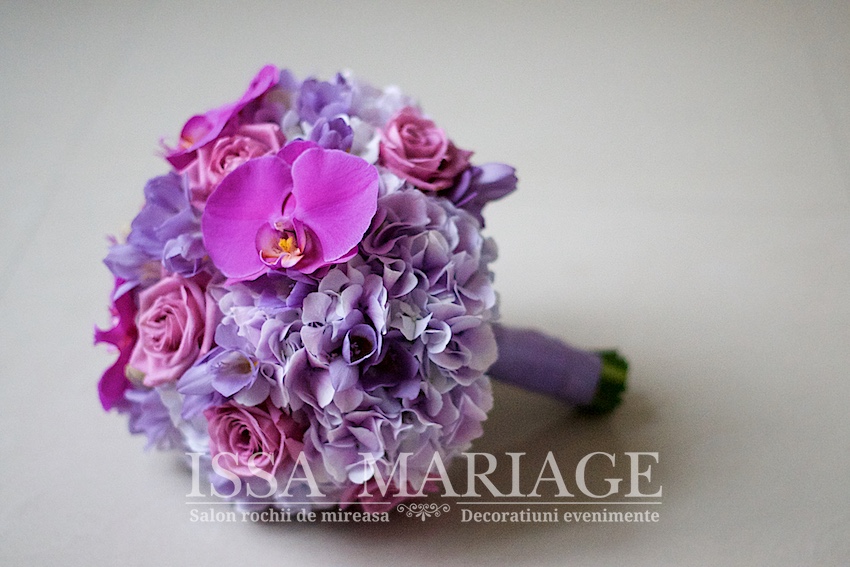 buchet orhidee roz
